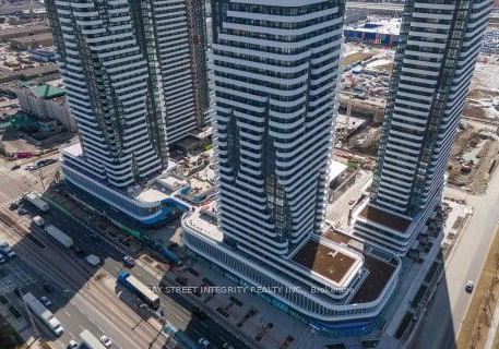 28-interchange-way-vaughan-ontario-n12304041