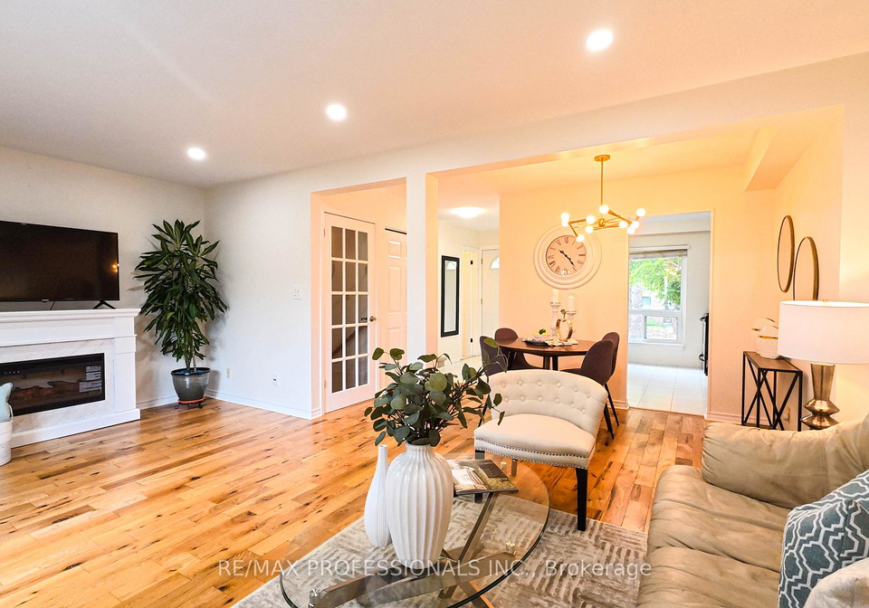 1-wootten-way-s-s-markham-ontario-n12304222