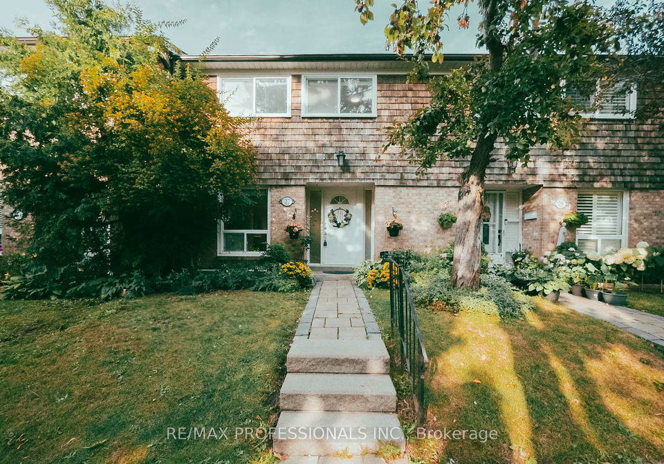 1-wootten-way-s-s-markham-ontario-n12304222