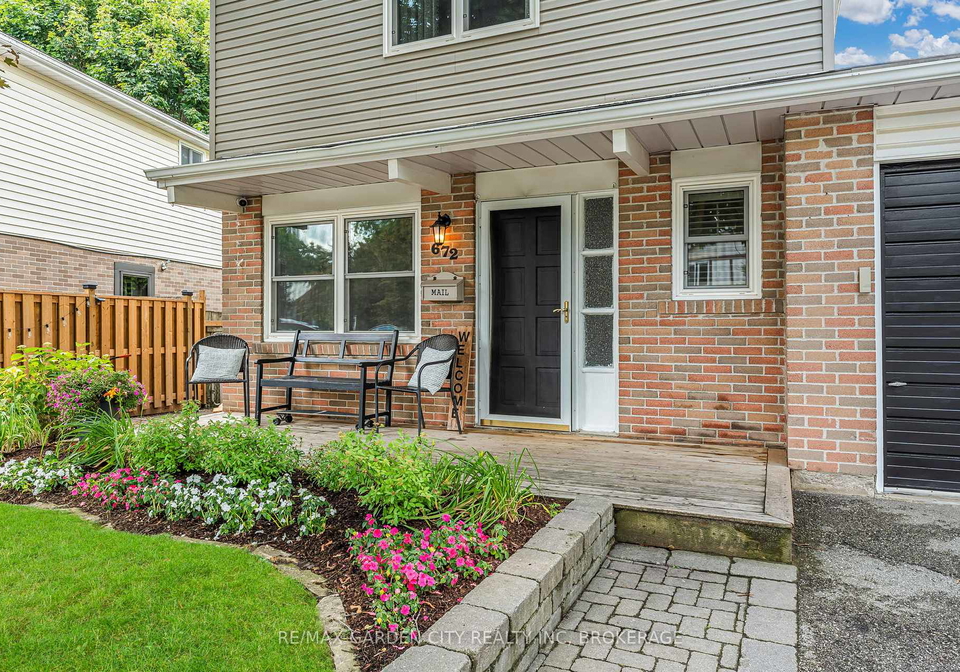 672-irwin-crescent-newmarket-ontario-n12304567