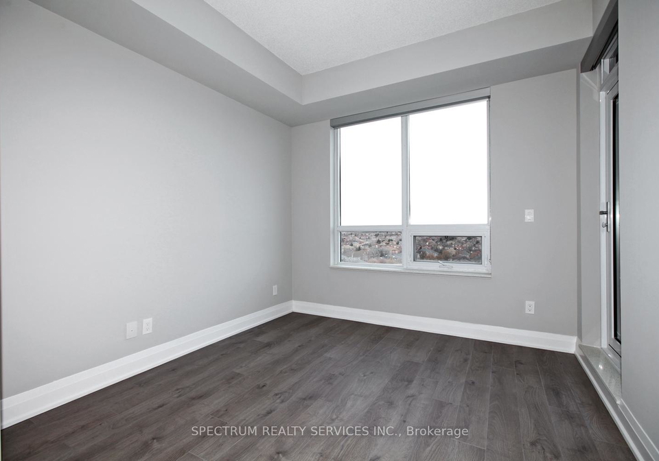 398-highway-7-na-richmond-hill-ontario-n12305762