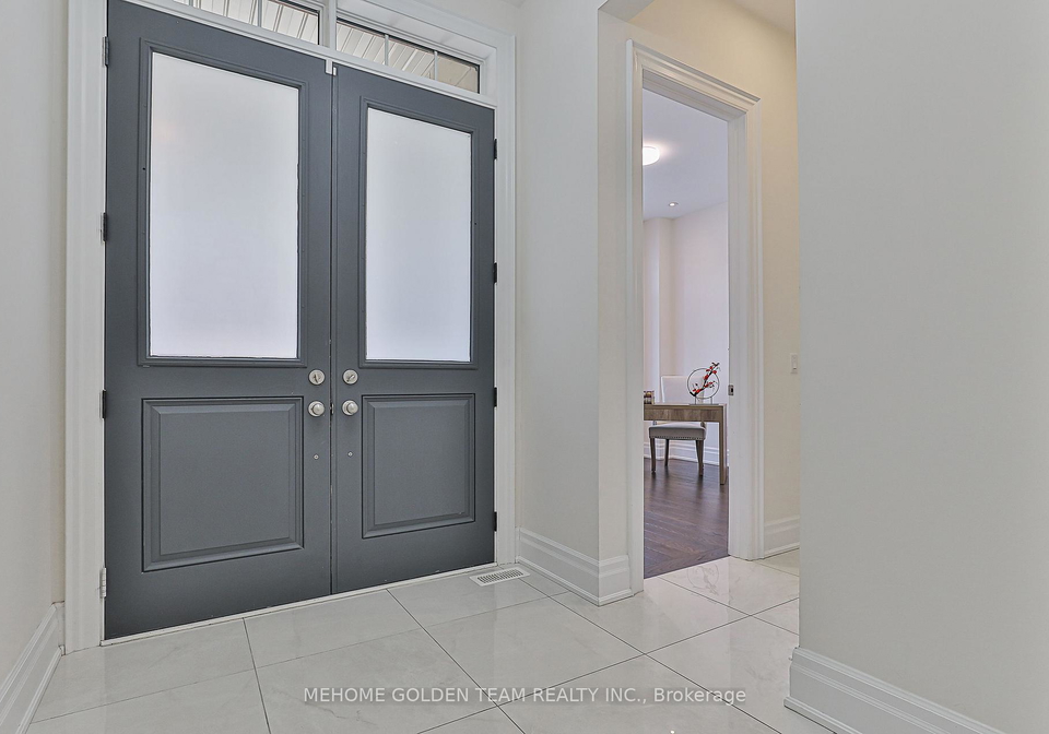 35-shining-willow-court-richmond-hill-ontario-n12306506