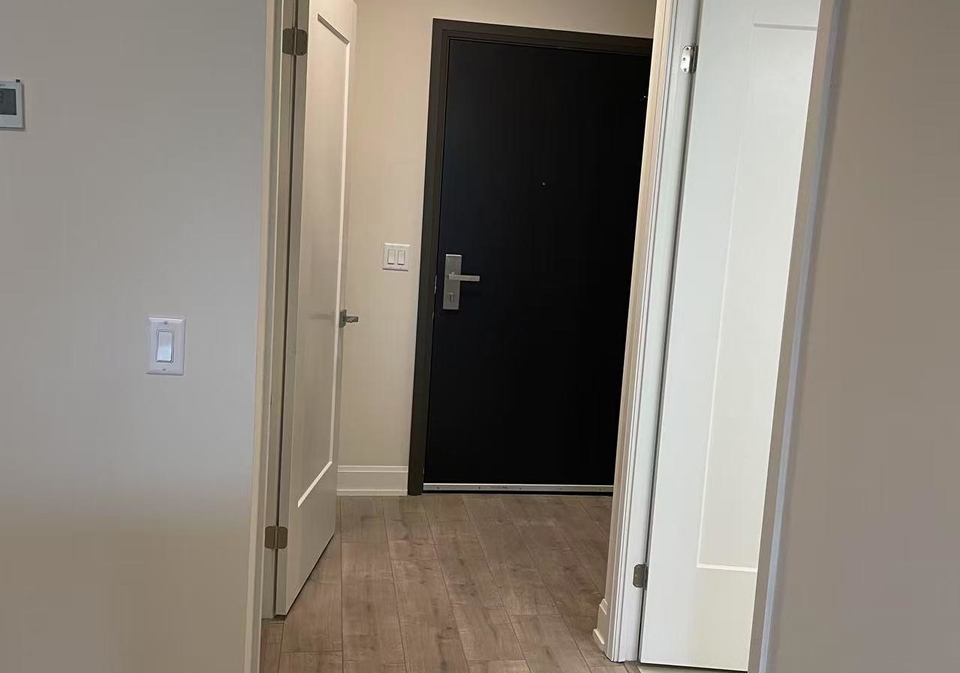 8-s-water-walk-drive-s-s-markham-ontario-n12306691