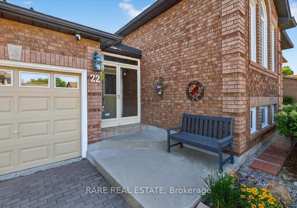 22-julie-street-essa-ontario-n12306701
