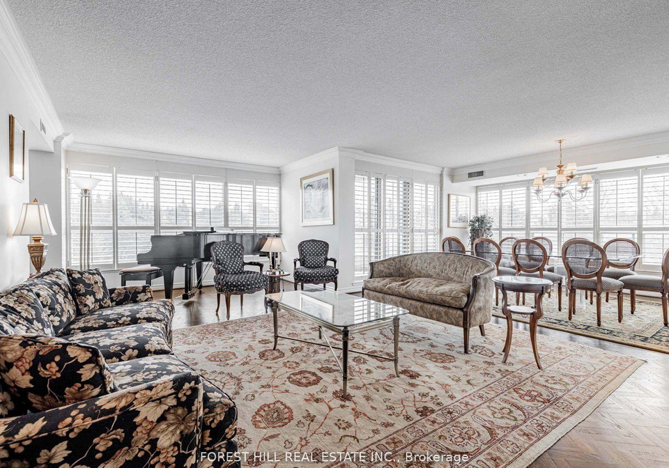 1-clark-avenue-w-w-vaughan-ontario-n12306906