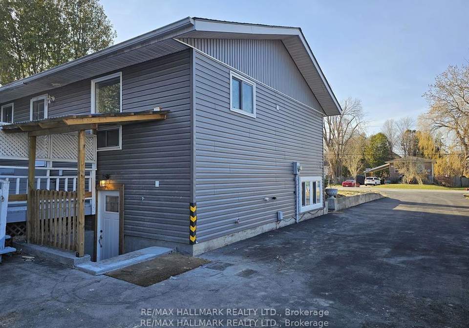1015-lebanon-drive-innisfil-ontario-n12307051