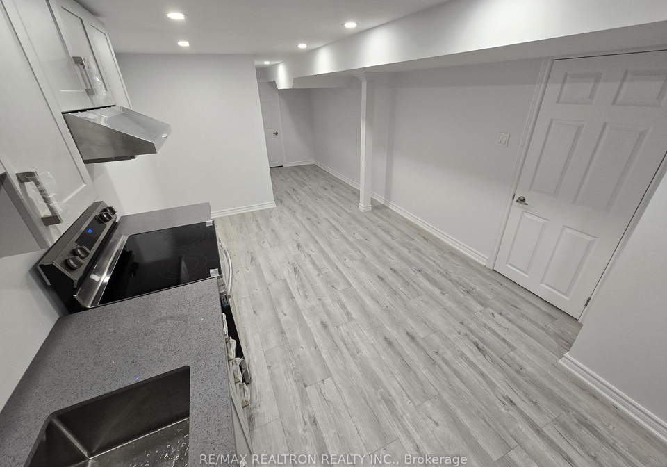 19-chloe-crescent-markham-ontario-n12307484