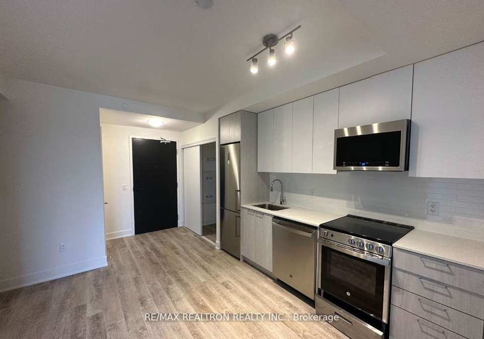 185-deerfield-road-newmarket-ontario-n12308073