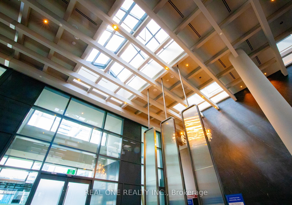28-interchange-way-vaughan-ontario-n12308925
