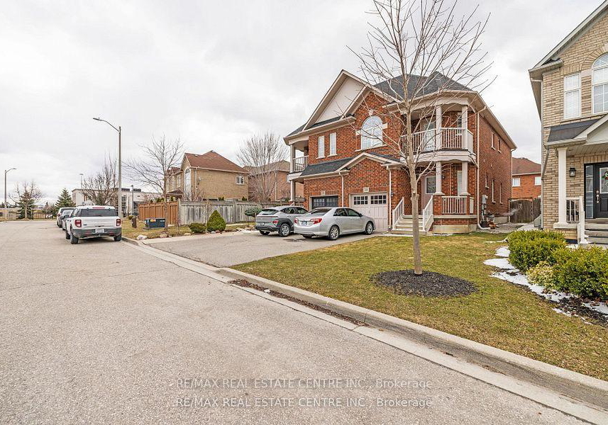 108-ozner-crescent-vaughan-ontario-n12309116
