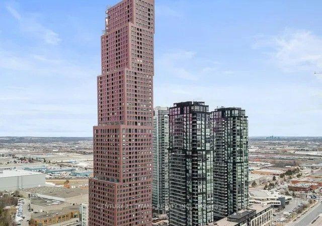 2920-hwy-7-na-vaughan-ontario-n12309370