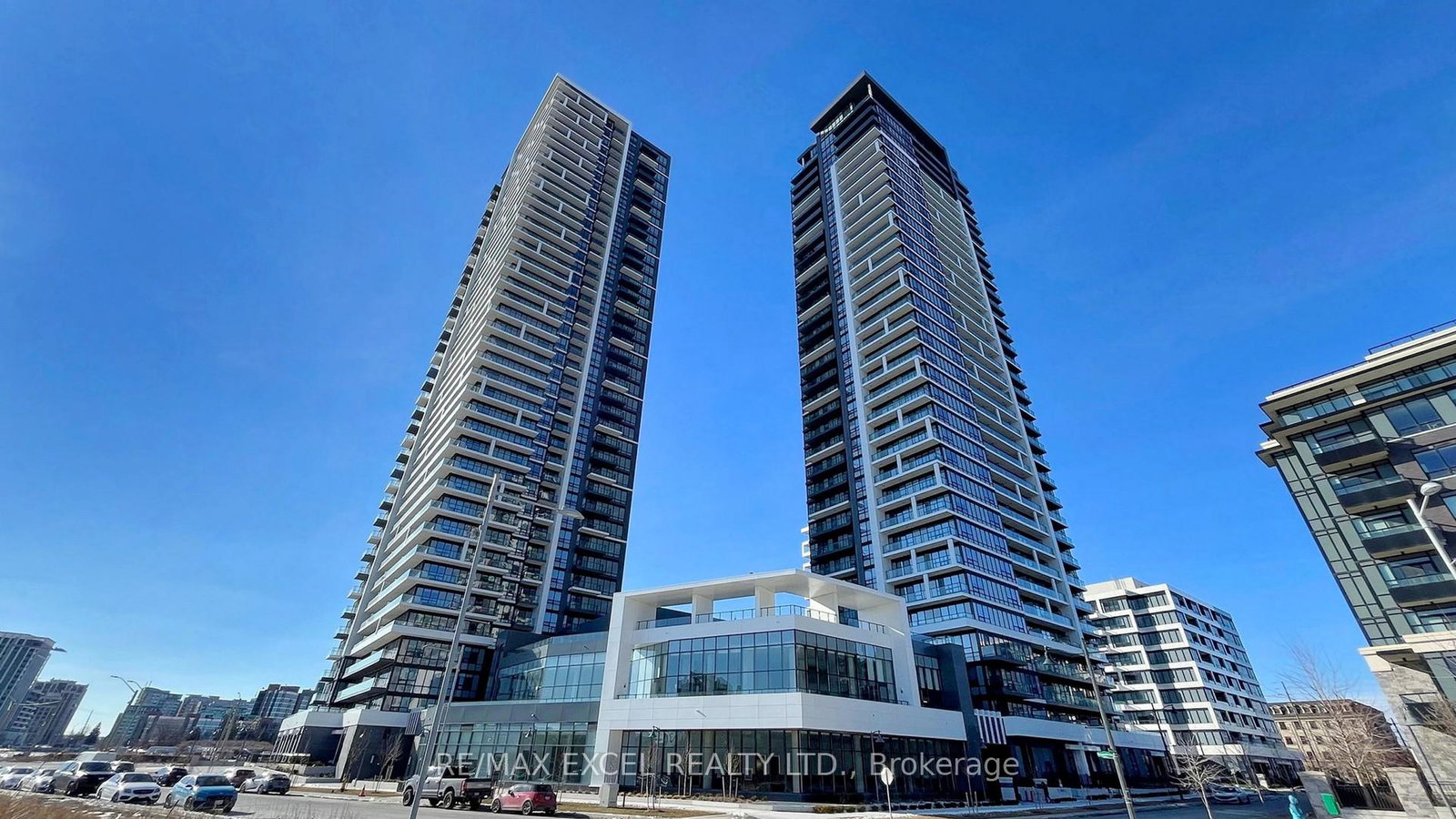 8-water-walk-drive-markham-ontario-n12309605