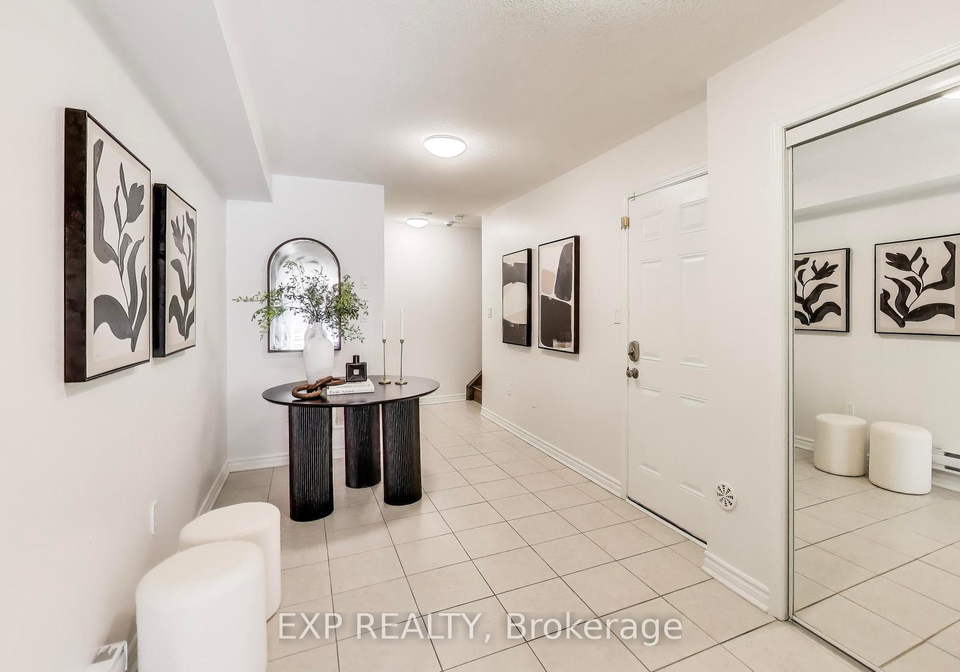 22-minlow-way-aurora-ontario-n12310754
