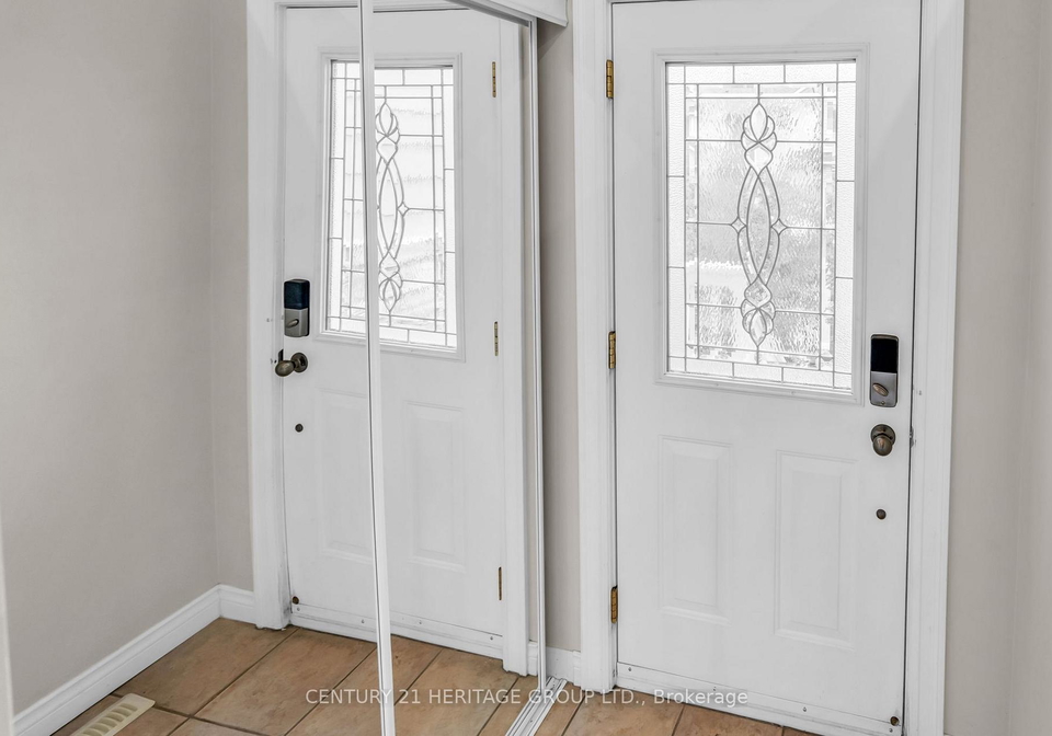 1056-on-bogart-circle-newmarket-ontario-n12310983