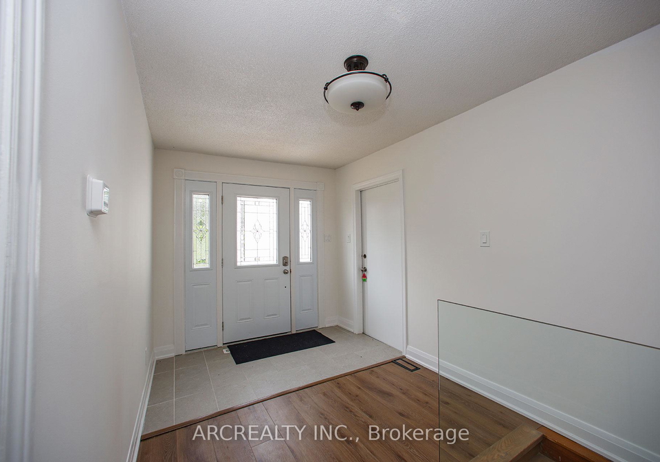 15-river-drive-east-gwillimbury-ontario-n12311525