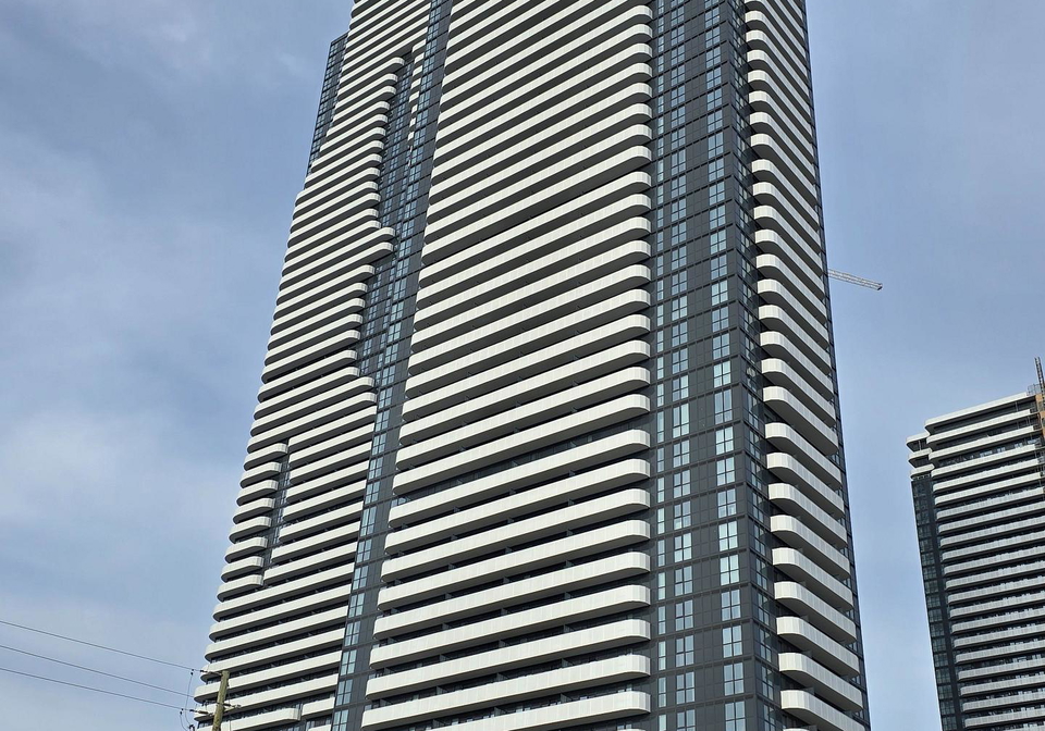 225-commerce-street-vaughan-ontario-n12311648