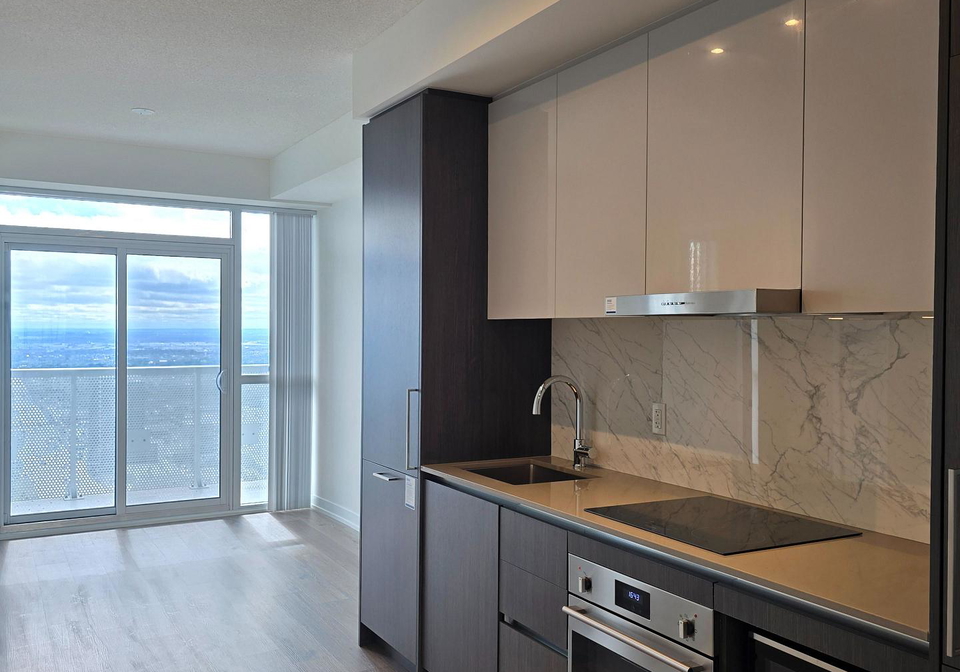 225-commerce-street-vaughan-ontario-n12311648
