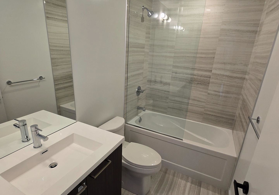 225-commerce-street-vaughan-ontario-n12311648