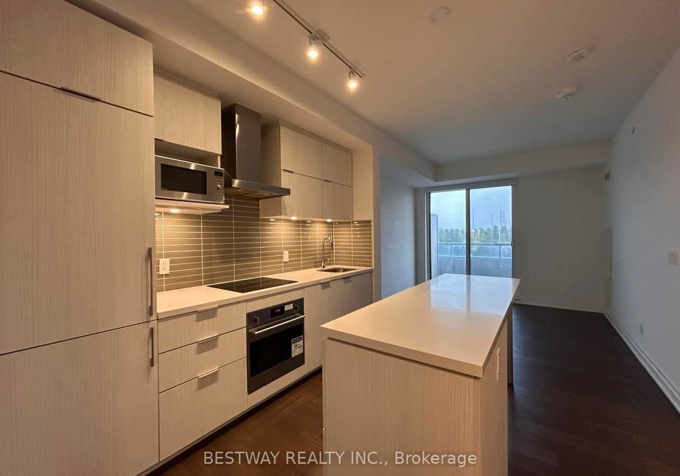 8-w-rough-valley-drive-w-w-markham-ontario-n12311946
