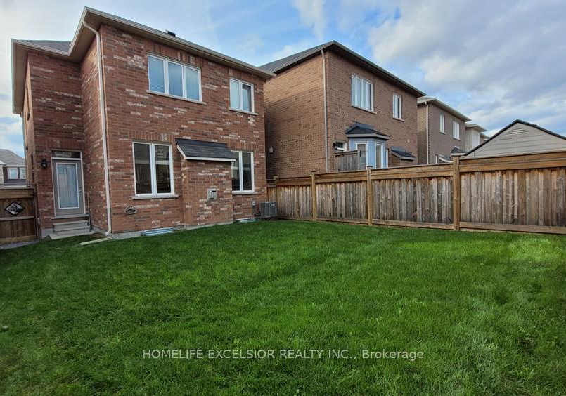 130-major-crescent-aurora-ontario-n12312126