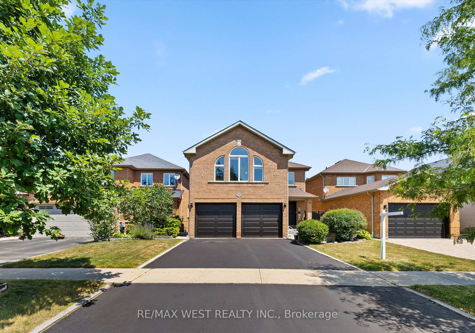 370-royalpark-way-vaughan-ontario-n12312525