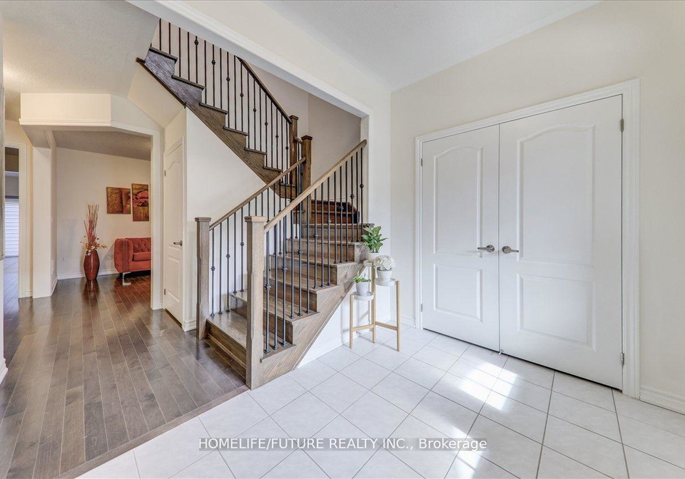 21-valleo-street-georgina-ontario-n12312855