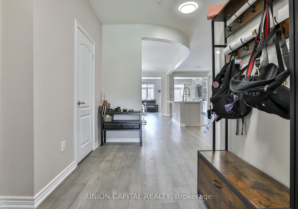 136-mistywood-crescent-vaughan-ontario-n12312993