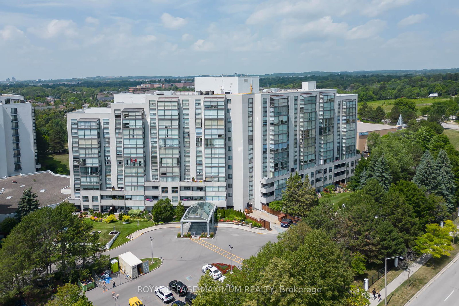 20-harding-boulevard-w-w-richmond-hill-ontario-n12313373