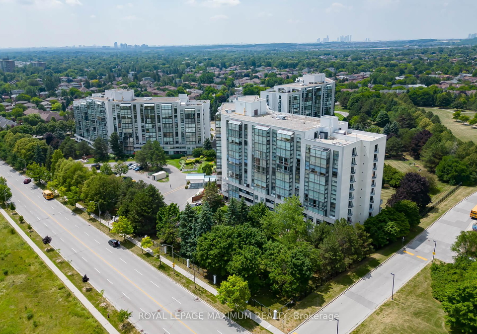 20-harding-boulevard-w-w-richmond-hill-ontario-n12313373