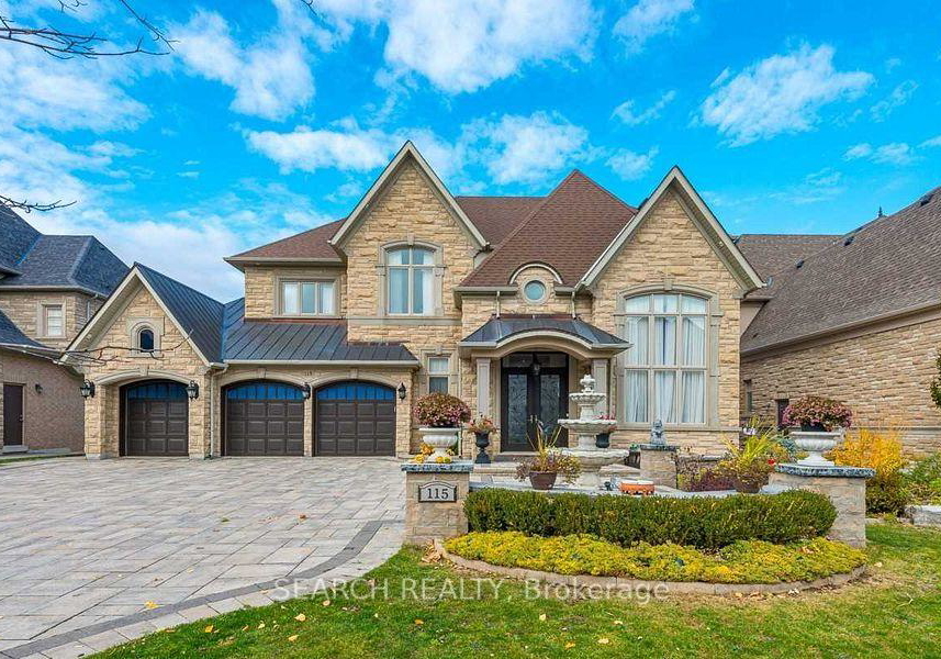 115-carisbrooke-circle-aurora-ontario-n12313439