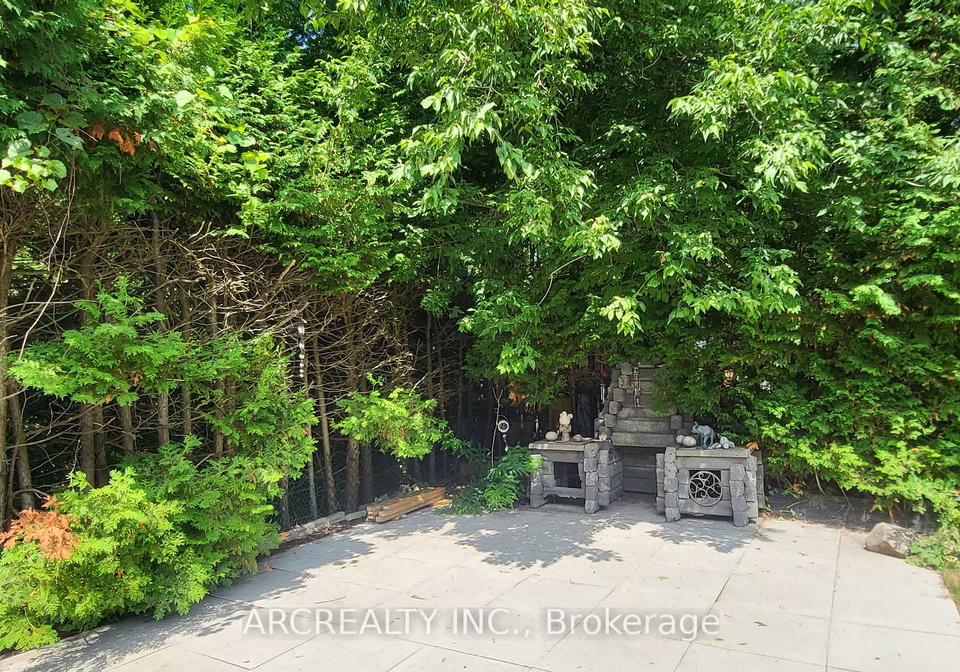 25-chickadee-court-georgina-ontario-n12313854