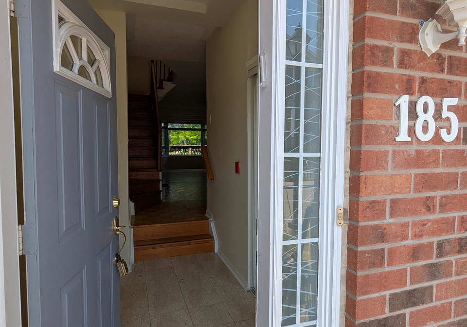 18-clark-avenue-w-w-vaughan-ontario-n12314357