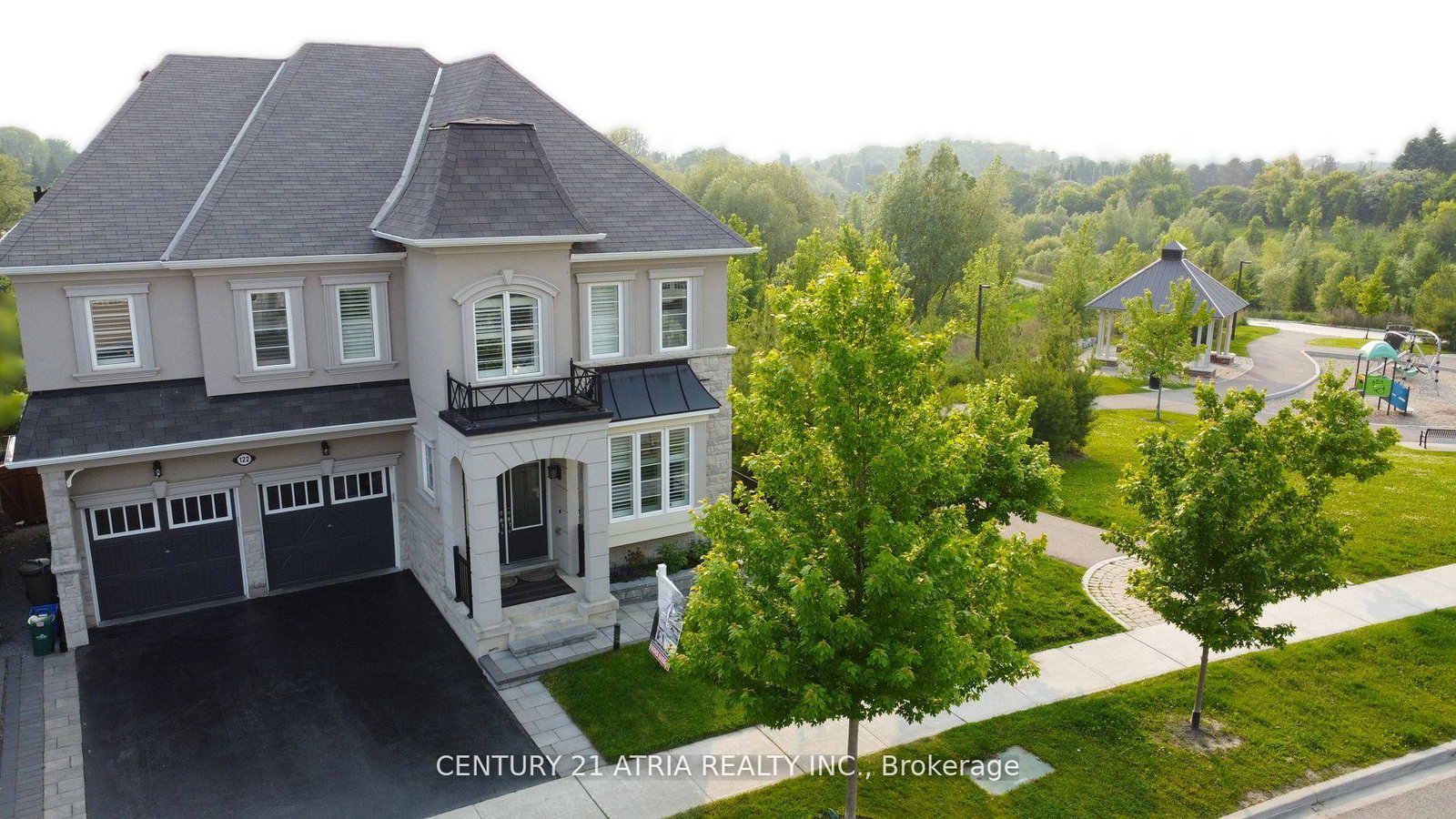 122-degraaf-crescent-aurora-ontario-n12314935