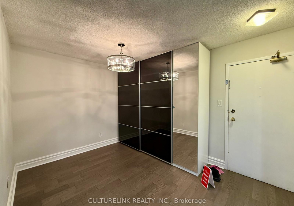 326-major-mackenzie-drive-richmond-hill-ontario-n12315313
