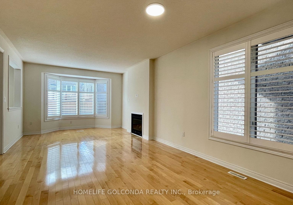 46-edgehill-avenue-whitchurch-stouffville-ontario-n12315330
