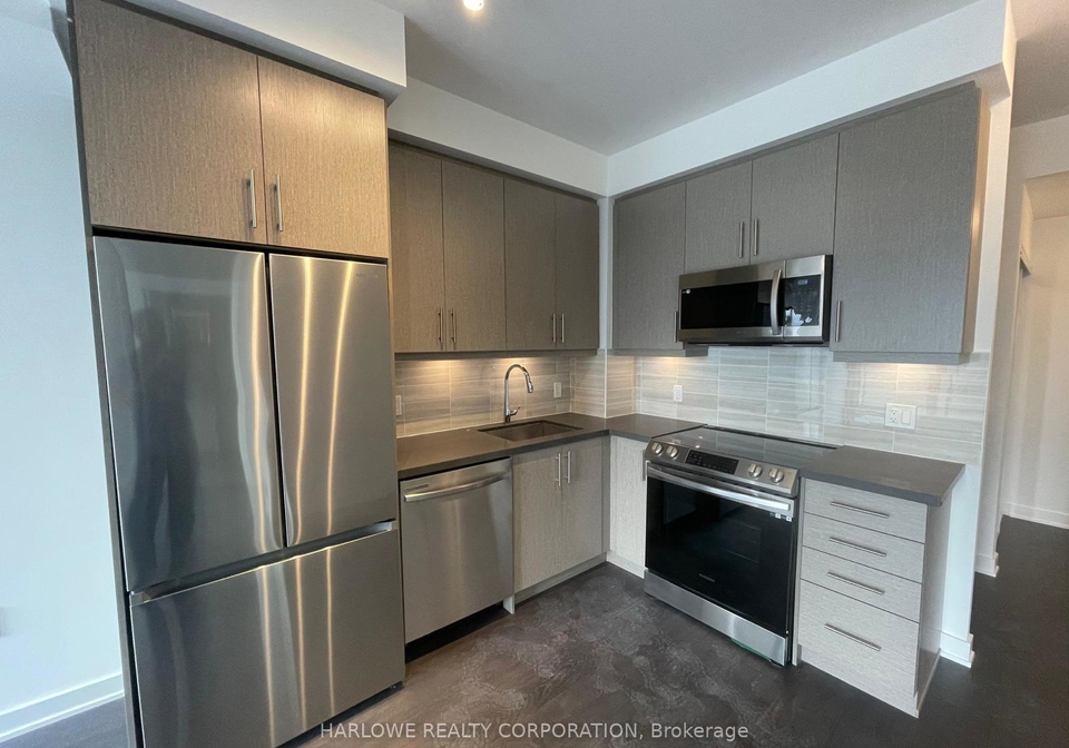 105-oneida-crescent-richmond-hill-ontario-n12315419