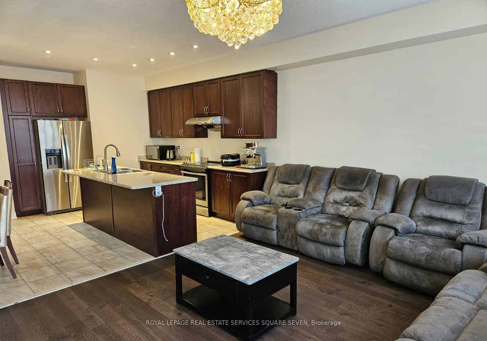 59-rob-thompson-road-east-gwillimbury-ontario-n12315425