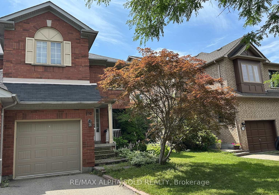 132-october-lane-aurora-ontario-n12316035