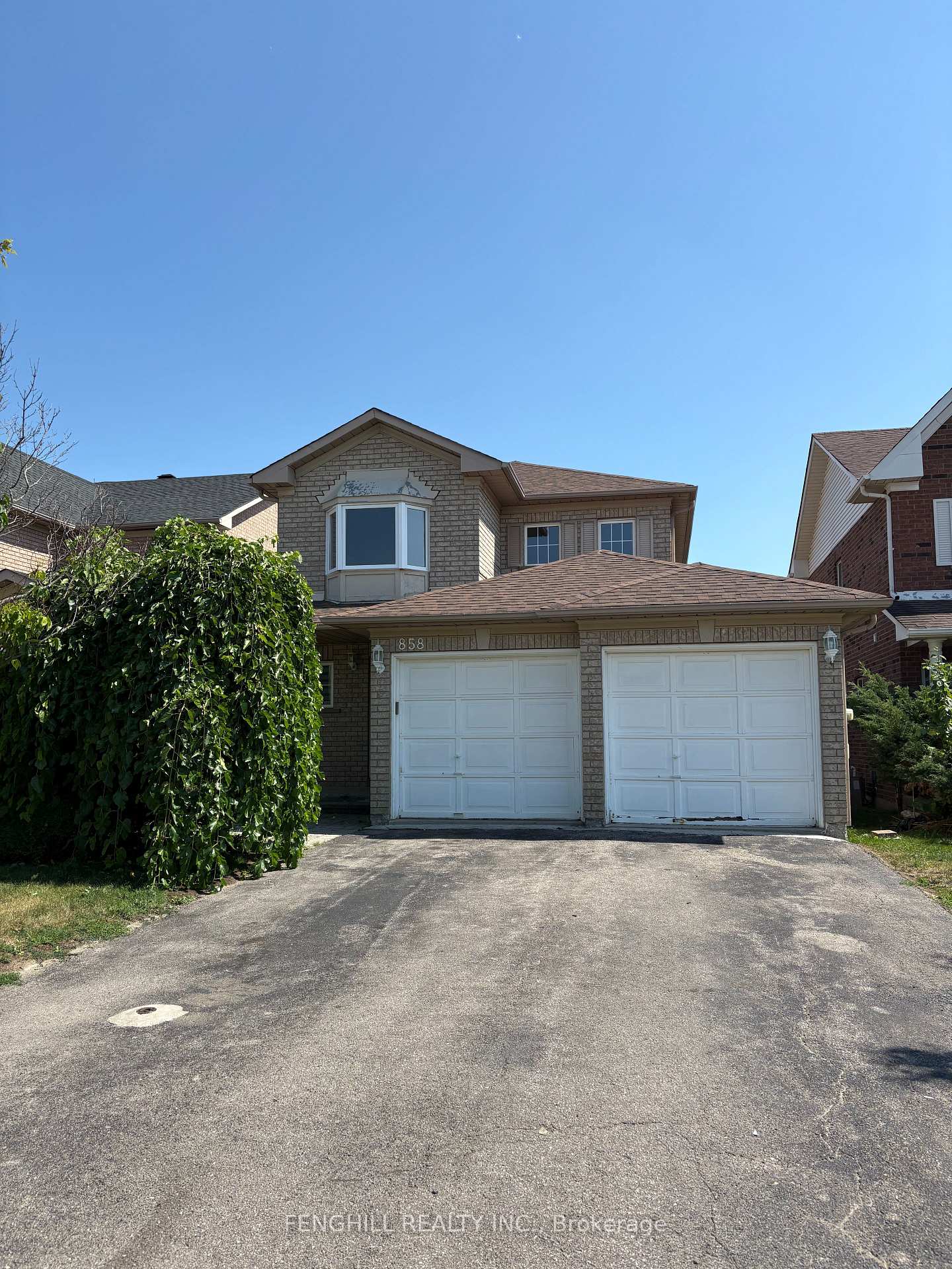 858-stonehaven-avenue-newmarket-ontario-n12316277