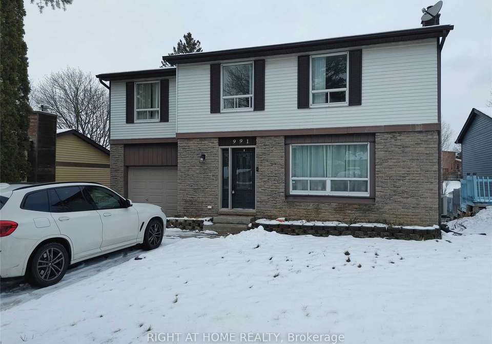 991-jacarandah-drive-newmarket-ontario-n12316377