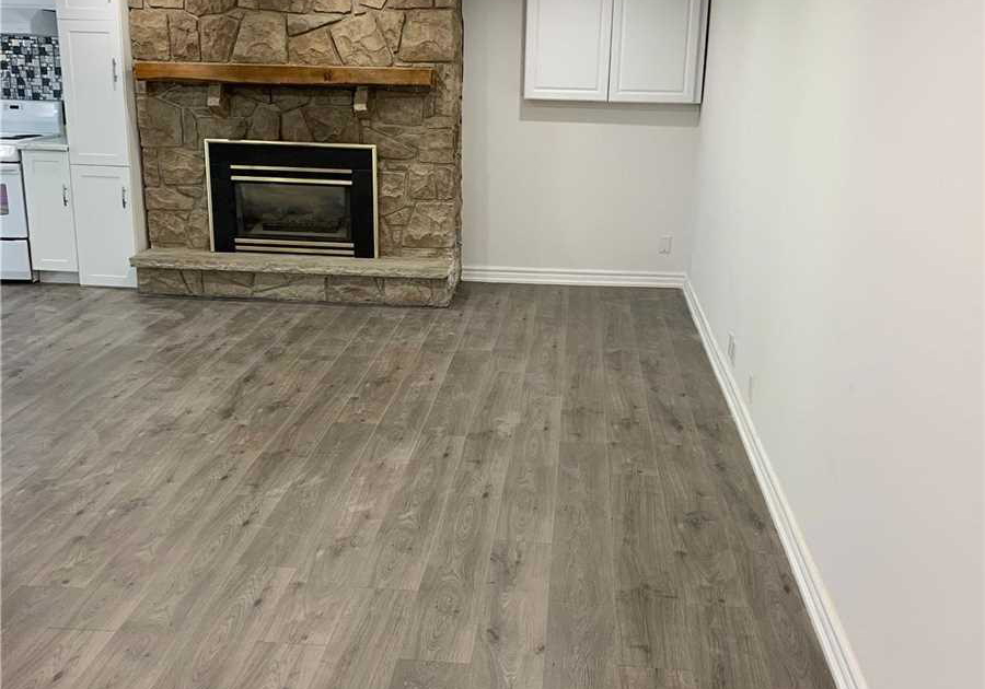 991-jacarandah-drive-newmarket-ontario-n12316377