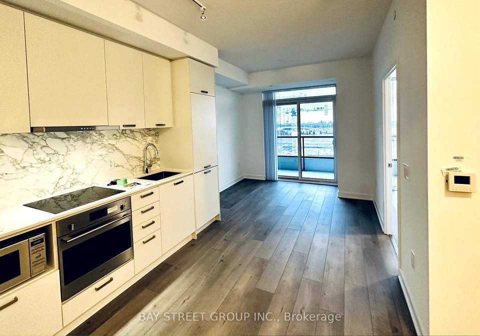 10-honeycrisp-crescent-vaughan-ontario-n12316483