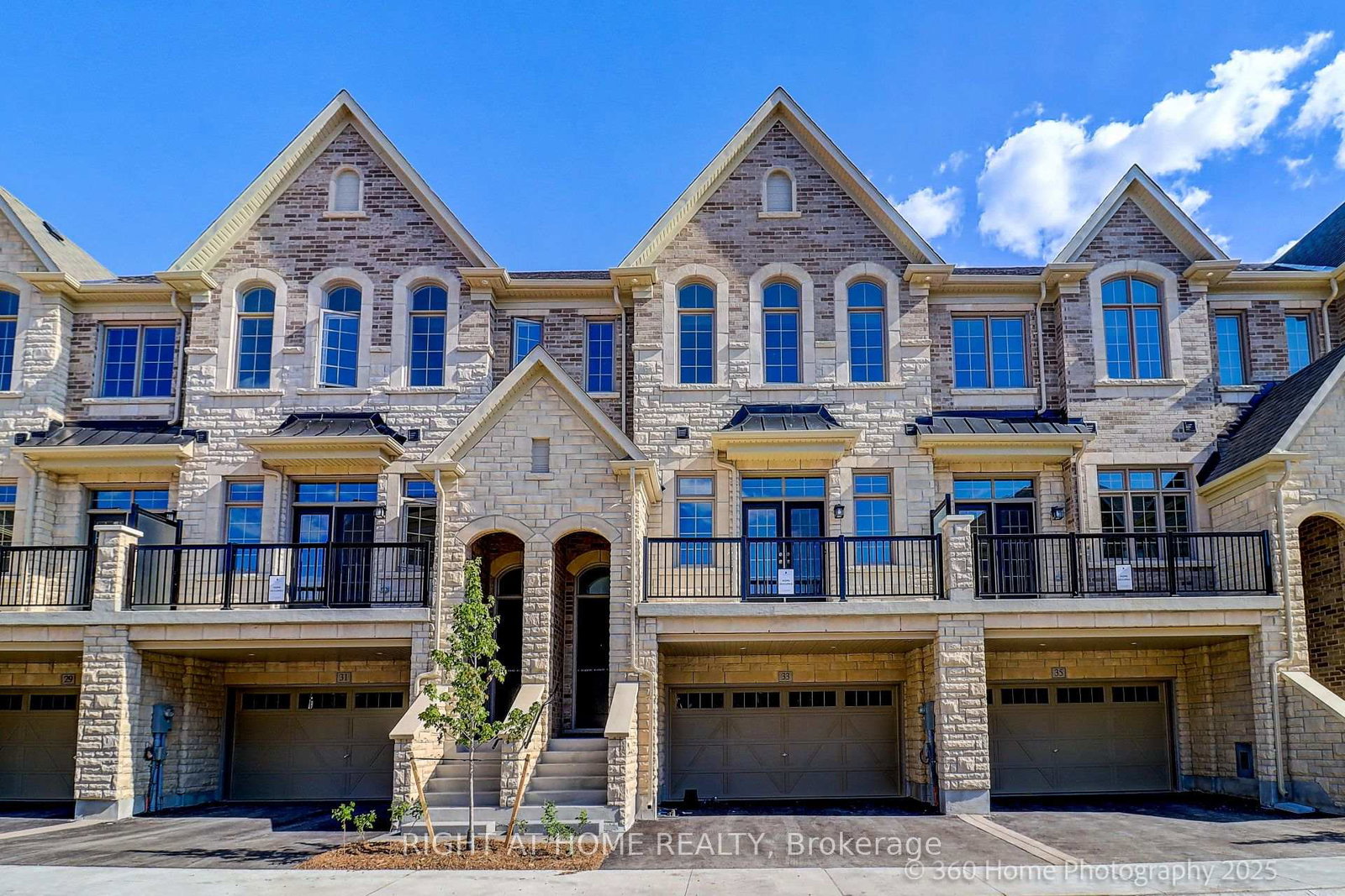 33-west-village-lane-markham-ontario-n12316842