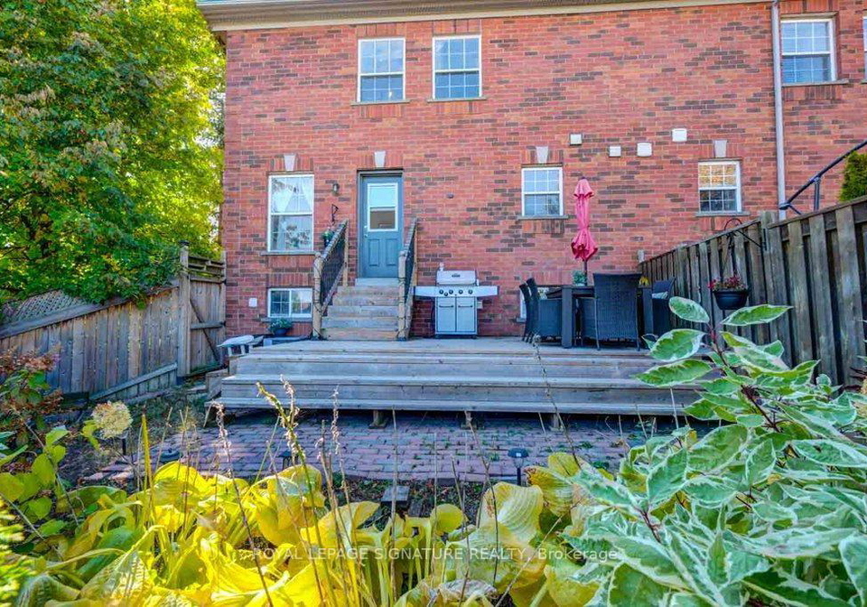 7-hawtin-lane-aurora-ontario-n12316874