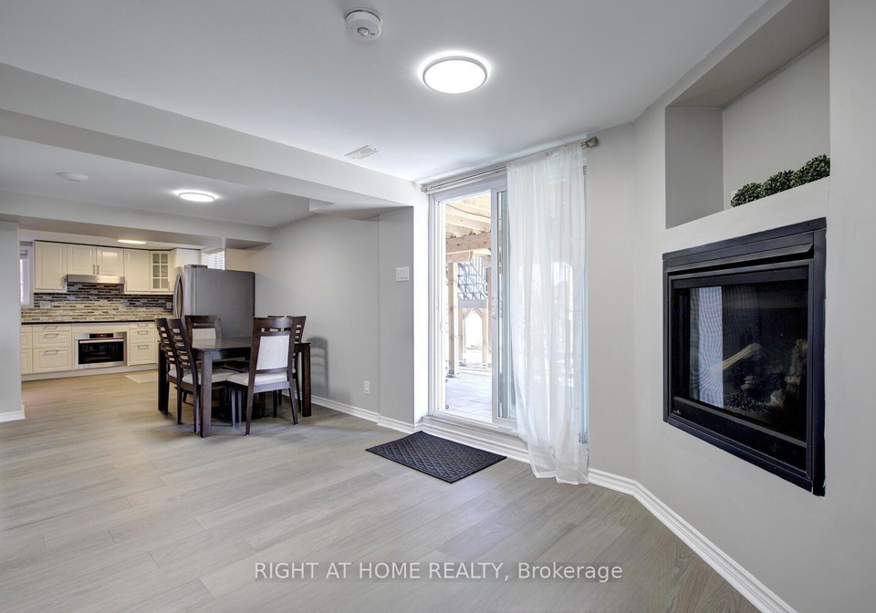 321b-jelley-avenue-newmarket-ontario-n12317165
