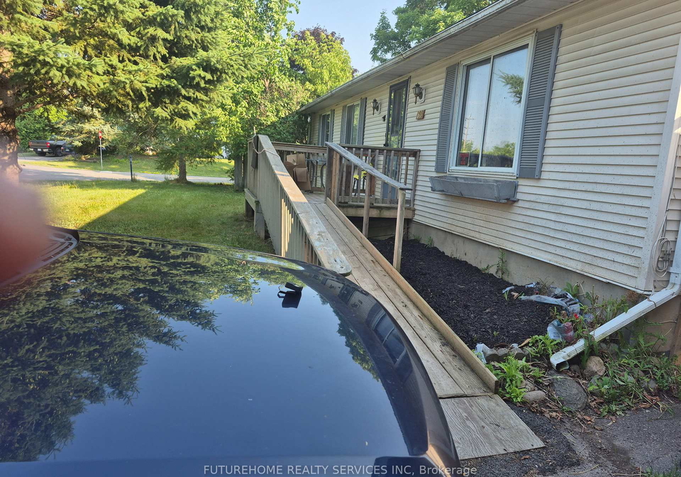 60-eastern-avenue-new-tecumseth-ontario-n12318579
