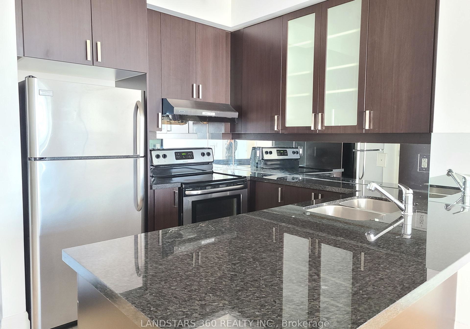131-upper-duke-crescent-markham-ontario-n12318635