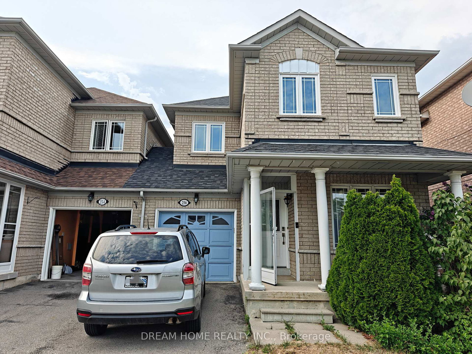 256-farmstead-road-richmond-hill-ontario-n12318708
