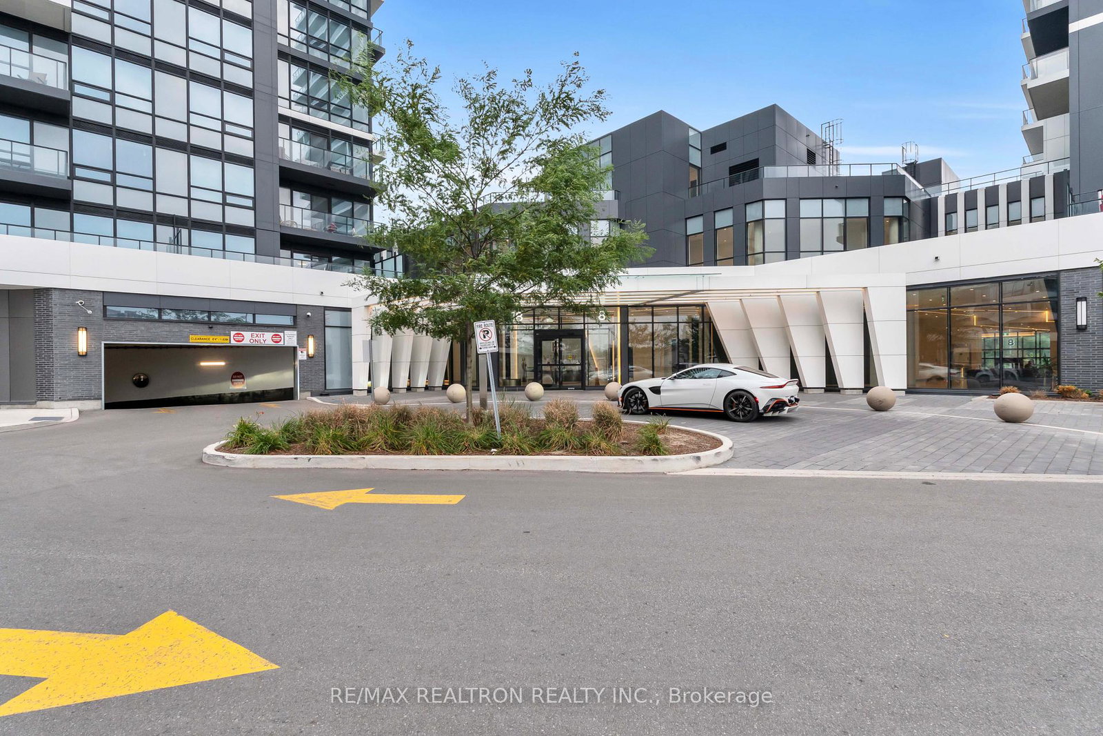 18-water-walk-drive-markham-ontario-n12318714