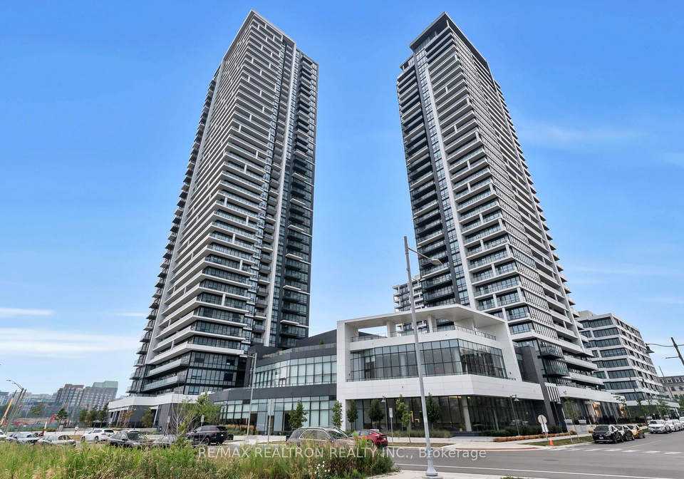 18-water-walk-drive-markham-ontario-n12318714